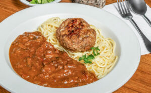Hayashi and Creamy Spaghetti with Hamburger Steak